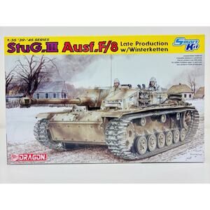Dragon StuG.III Ausf.F/8 Late Production w/ Winterketten 1:35 Plastic Kit 6644